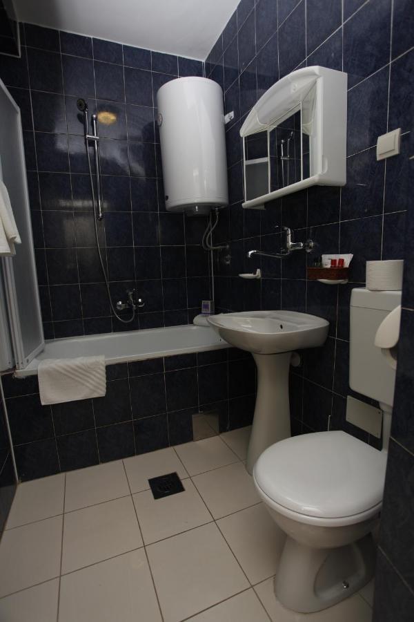 Apartments Perovic Budva Exterior photo