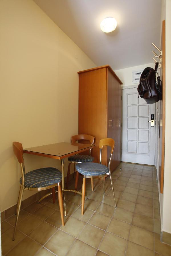 Apartments Perovic Budva Exterior photo