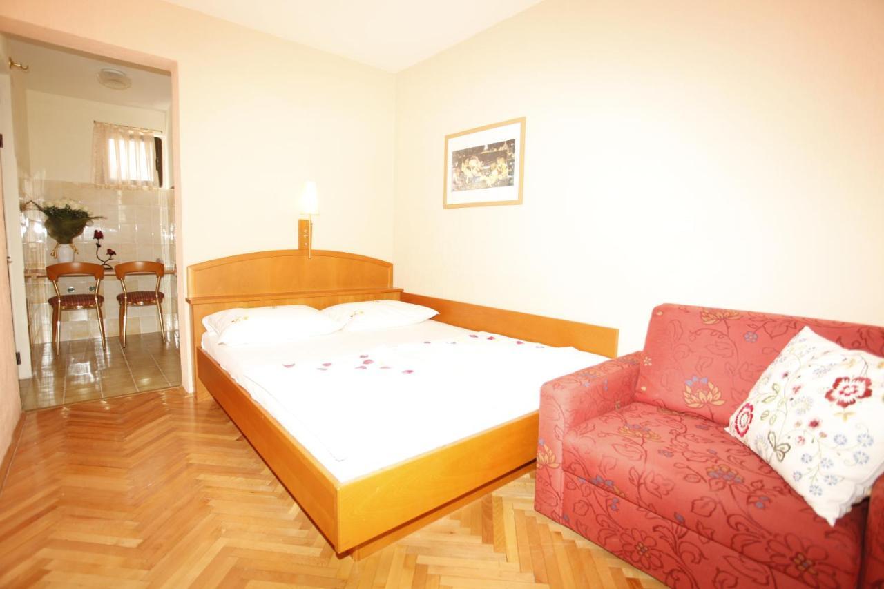 Apartments Perovic Budva Exterior photo